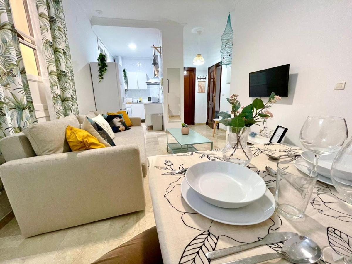 Gatu Villa Gadir, Preferente Mayores De 25 Anos Y Familias Cadiz Exterior photo